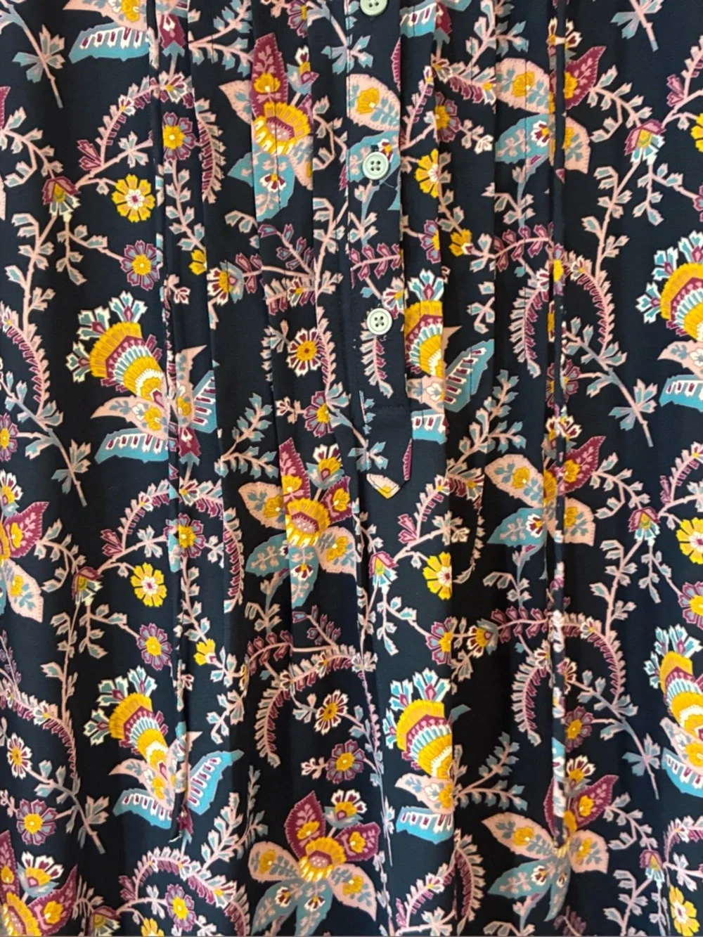 LOFT FLORAL PLEATED BUTTON DOWN LONG SLEEVE BLOUSE, MEDIUM - Picture 4 of 7